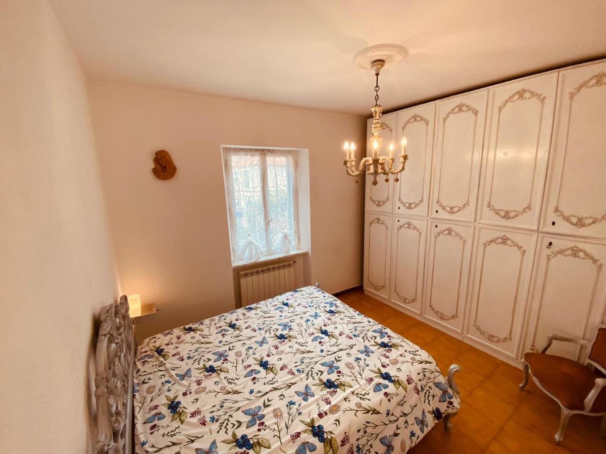 Ferienwohnung Casa Mariuccia A Due Passi Dal Mare Finale Ligure Exterior foto
